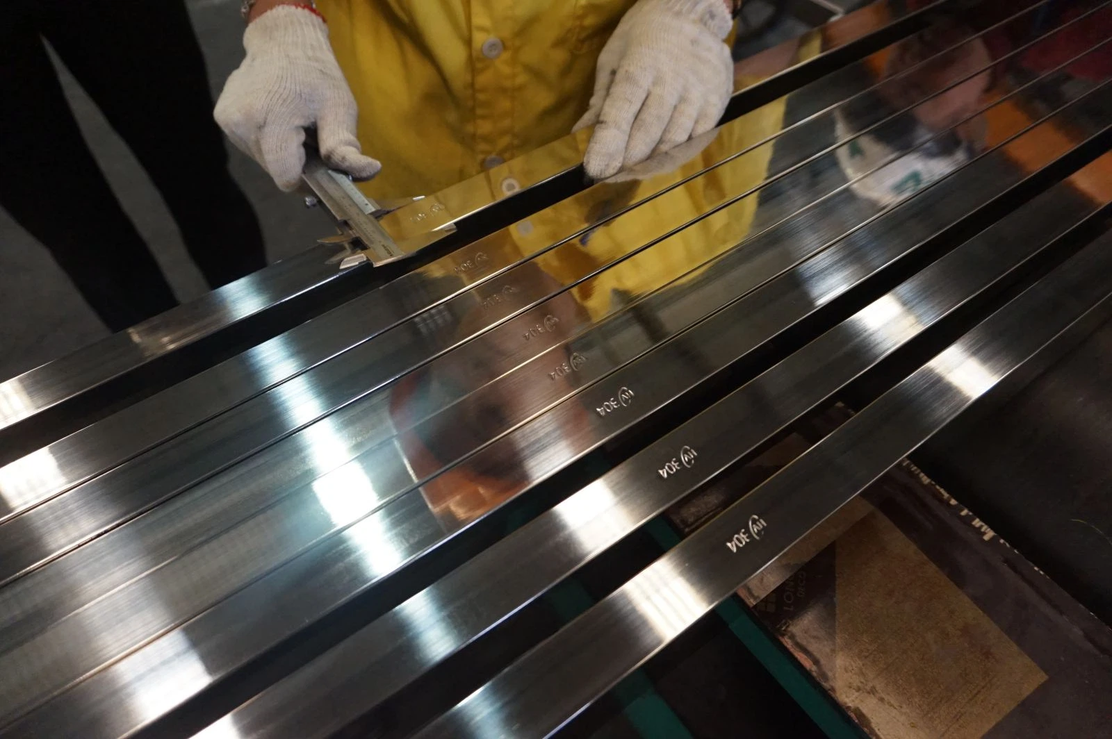 Ống chữ nhật INOX