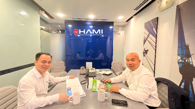 Lãnh đạo Hội HAMI làm việc với Hội Nông dân Việt Nam