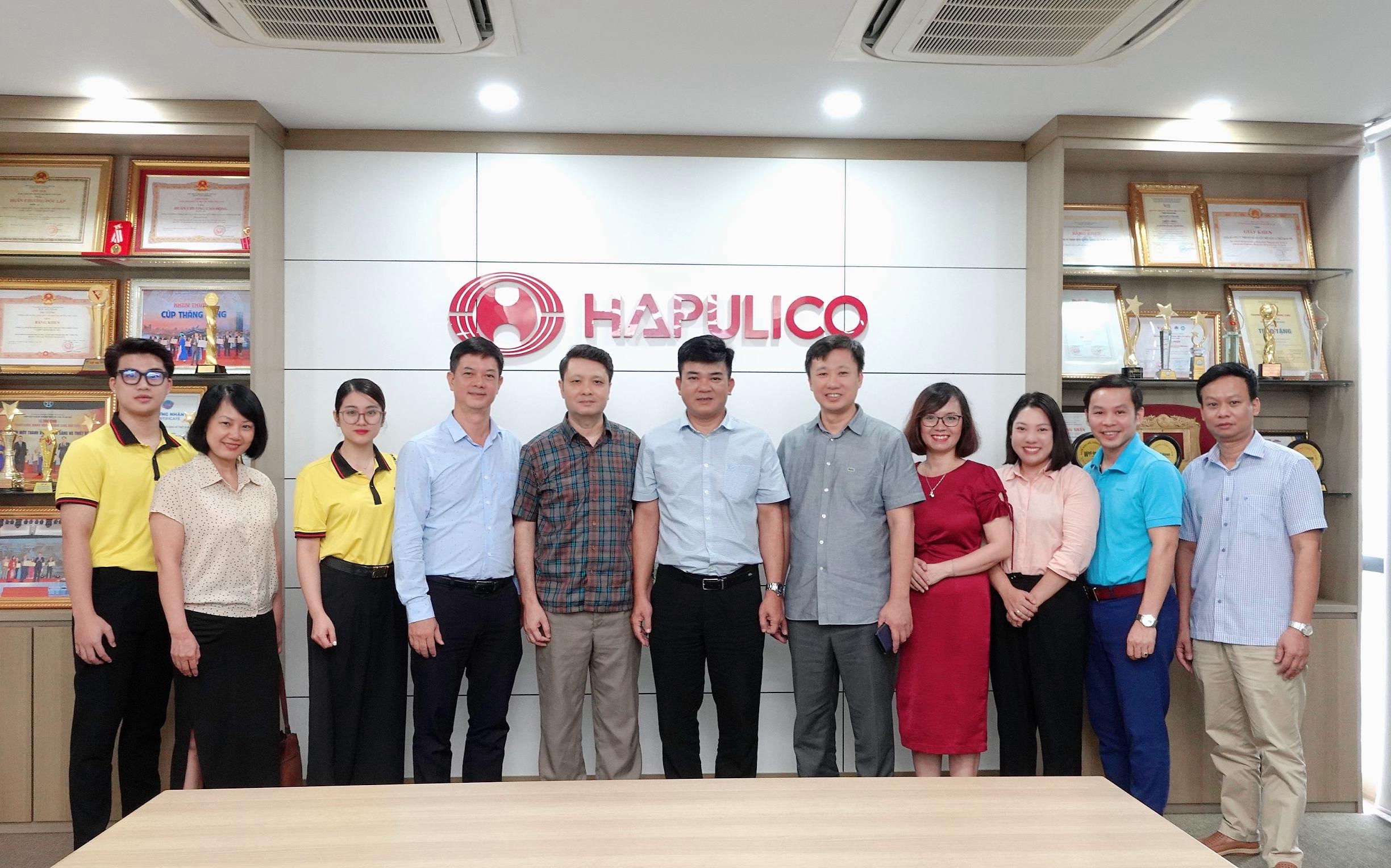 Ông Đỗ Đức Minh - Ủy viên BCH Hội Công nghiệp chủ lực HAMI đến thăm Công ty HAPULICO