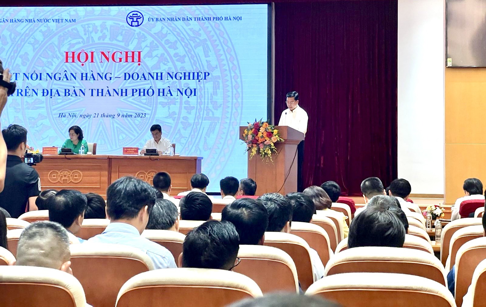 Ông Lê Vĩnh Sơn - Chủ tịch HAMI phát biểu ý kiến tại hội nghị kết nối ngân hàng - doanh nghiệp trên địa bàn thành phố Hà Nội