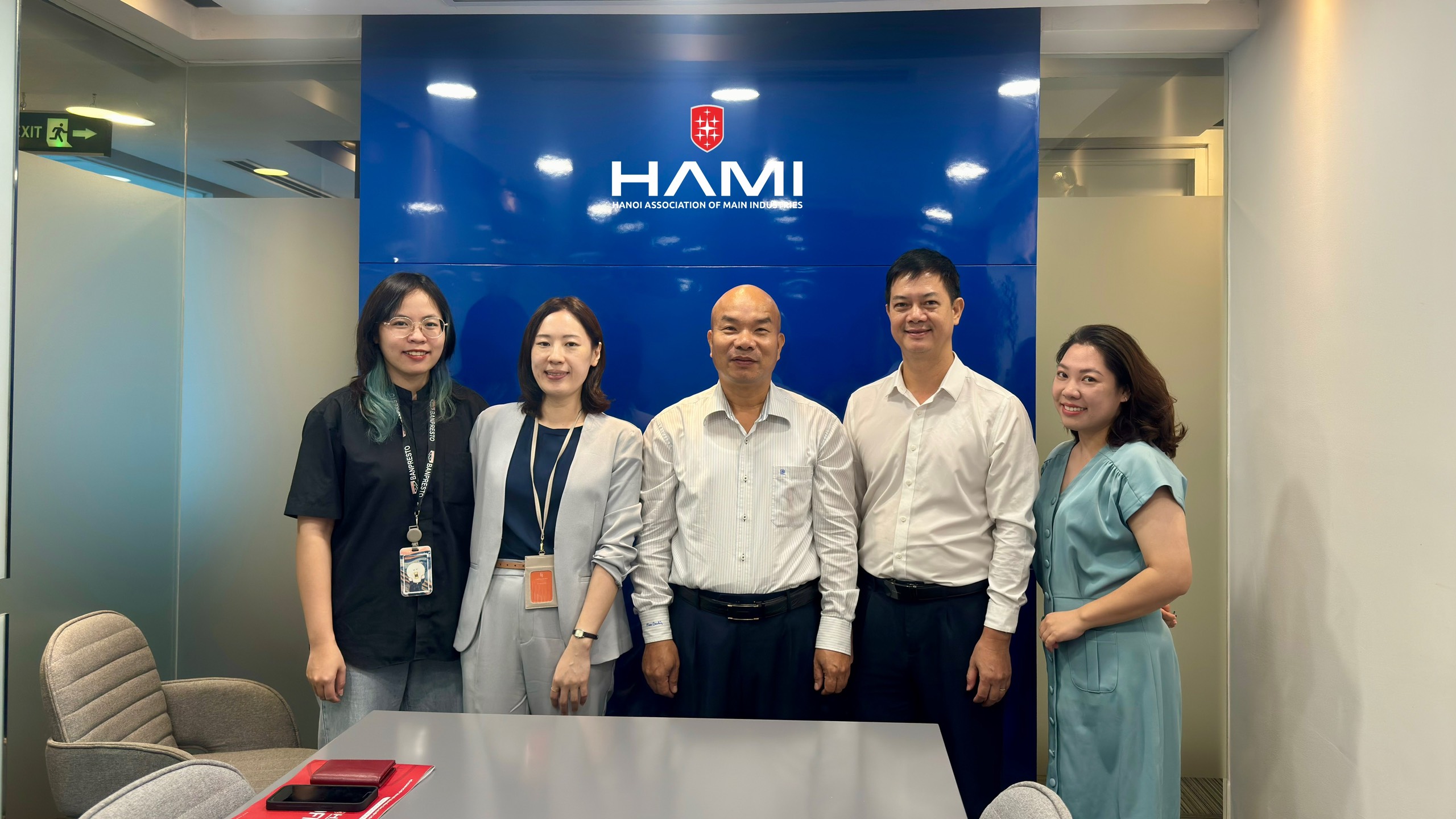 Phó Chủ tịch HAMI tiếp trưởng đại diện Hội đồng Phát triển Ngoại thương Đài Loan (TAITRA)