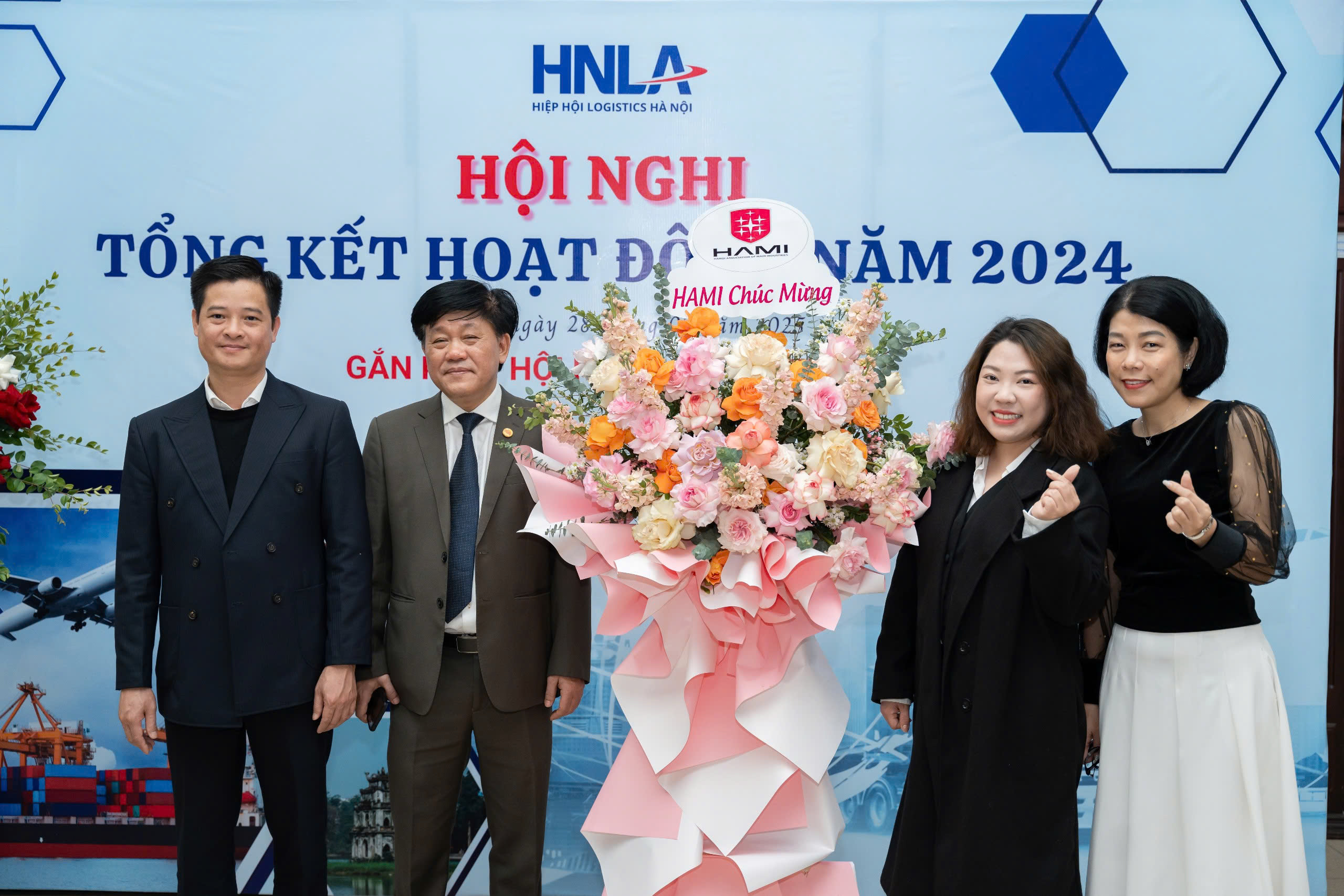 Đại diện Hội HAMI tham dự Lễ Tổng kết của Hiệp hội Logistics Hà Nội (HNLA)