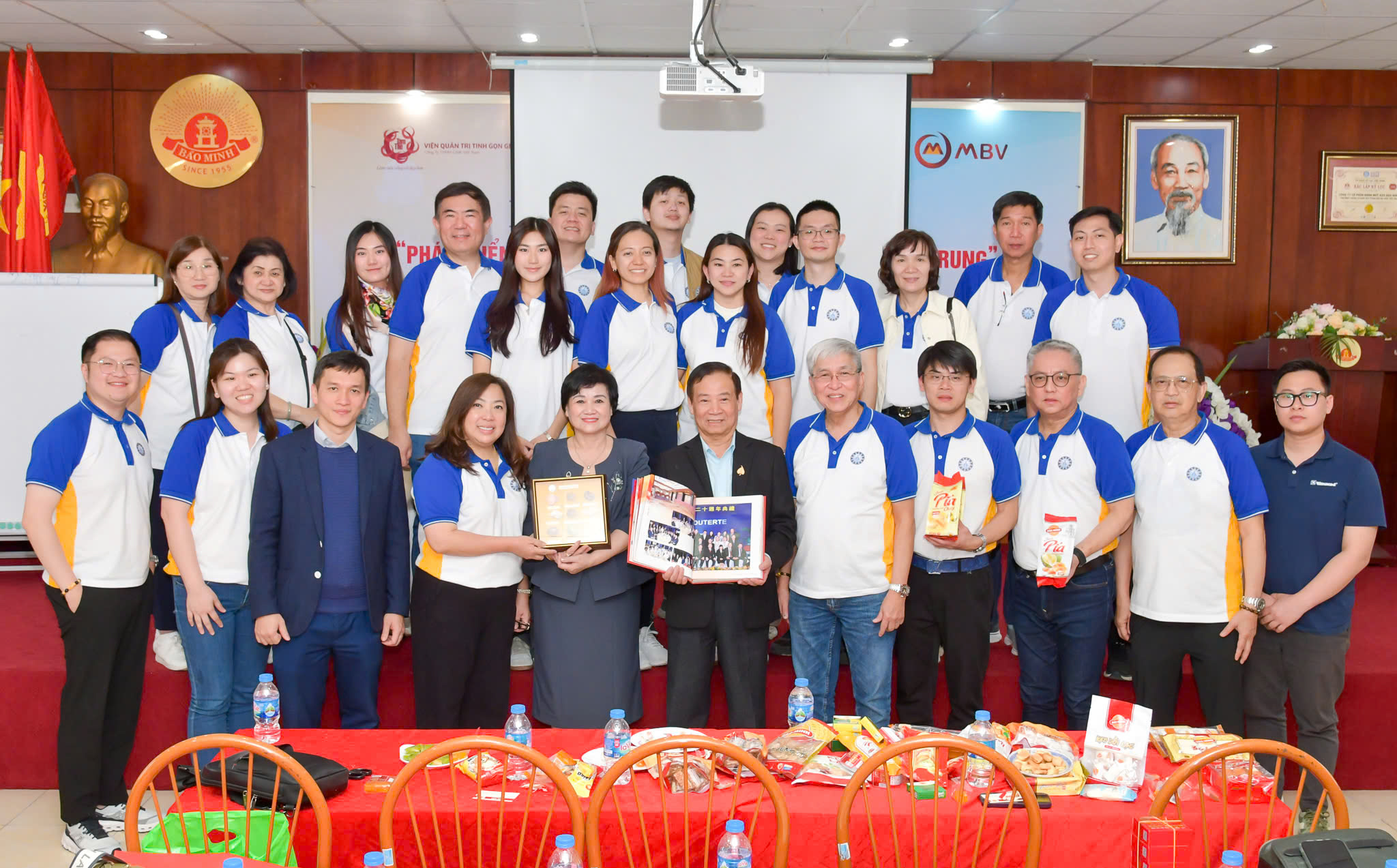HAMI kết nối Đoàn Doanh nghiệp quốc tế tham quan Nhà máy Bánh Kẹo Bảo Minh