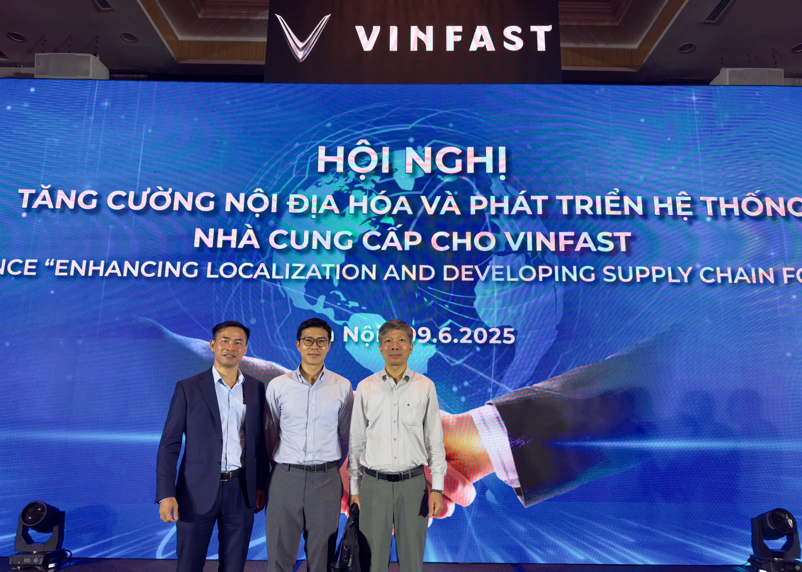 Doanh nghiệp công nghiệp chủ lực Thủ đô chủ động kết nối chuỗi cung ứng ô tô điện cùng VinFast