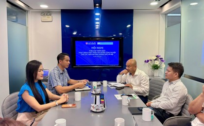 Phó Chủ tịch HAMI Nguyễn Công Cường chủ trì buổi làm việc về phát triển sản phẩm công nghiệp chủ lực và công nghiệp hỗ trợ Hà Nội